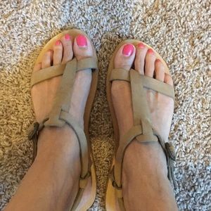 Valia Gabriel Sandals